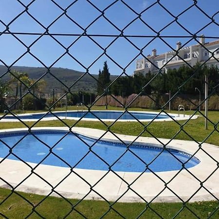 Apartamento Con Jardin La Línea de la Concepción Eksteriør billede