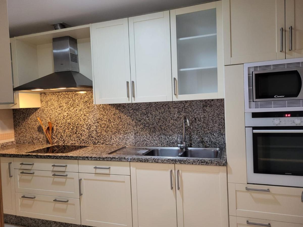Apartamento Con Jardin La Línea de la Concepción Eksteriør billede