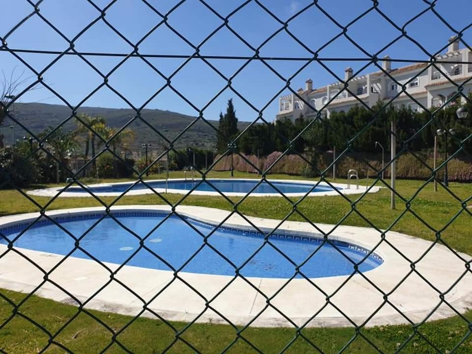 Apartamento Con Jardin La Línea de la Concepción Eksteriør billede
