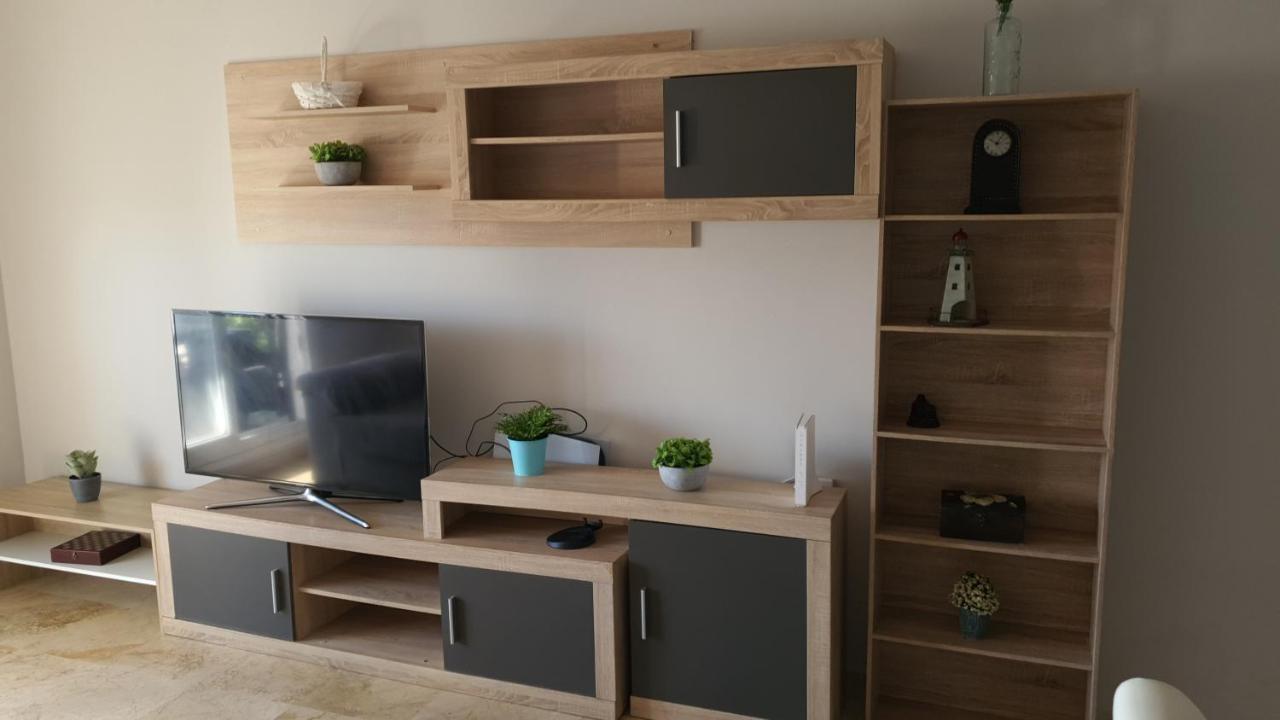 Apartamento Con Jardin La Línea de la Concepción Eksteriør billede