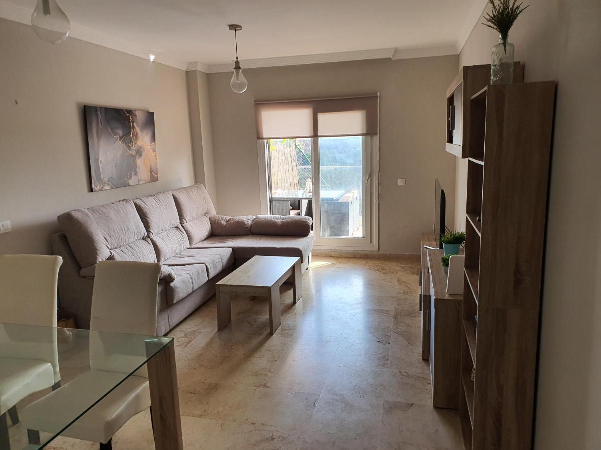 Apartamento Con Jardin La Línea de la Concepción Eksteriør billede