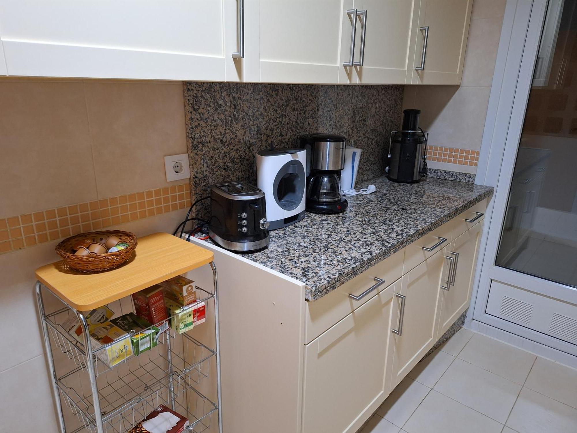 Apartamento Con Jardin La Línea de la Concepción Eksteriør billede