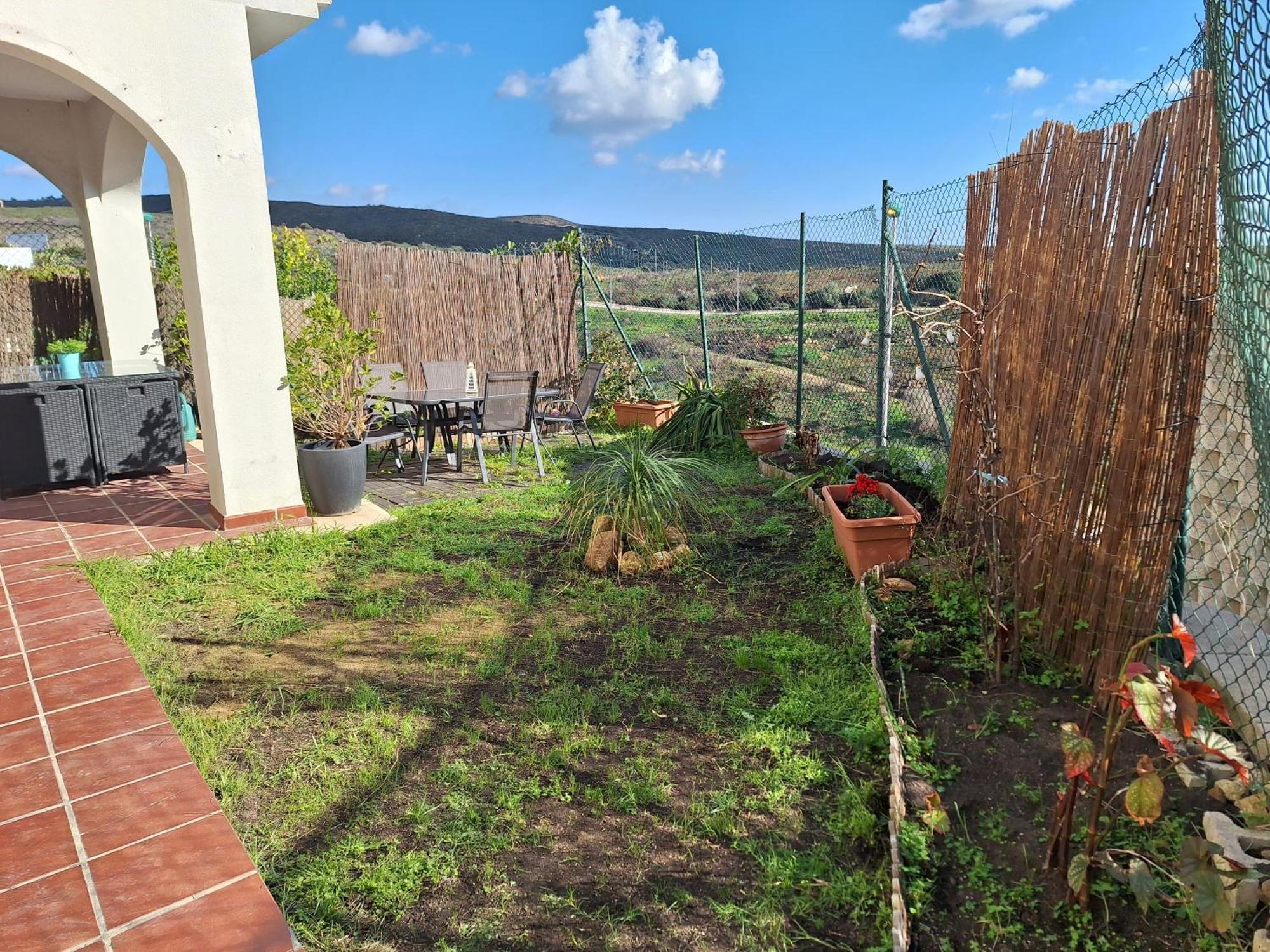 Apartamento Con Jardin La Línea de la Concepción Eksteriør billede