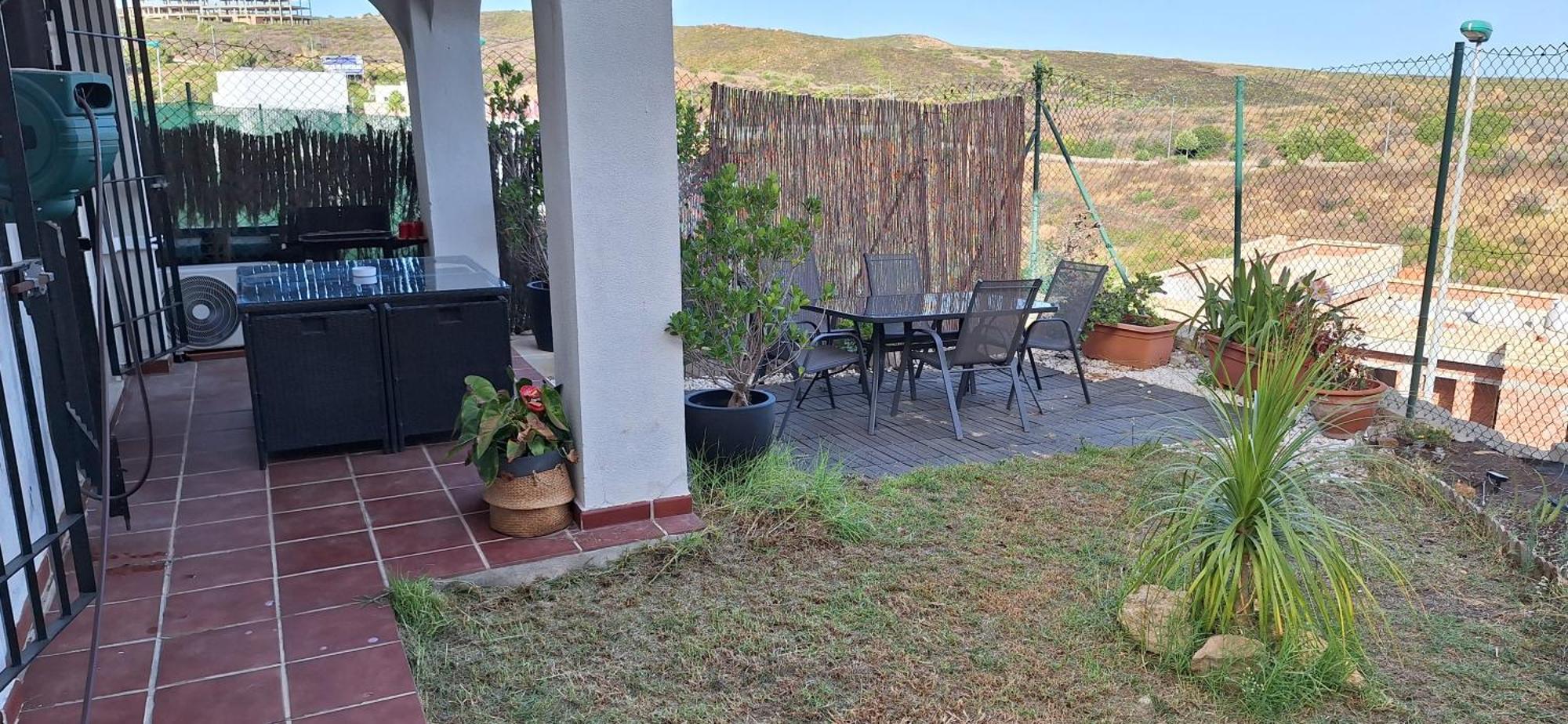 Apartamento Con Jardin La Línea de la Concepción Eksteriør billede